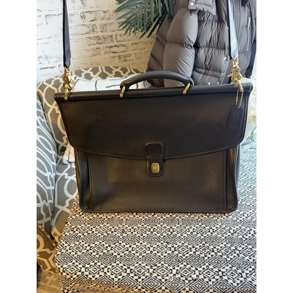 Vintage Coach 5266 Beekman Black Leather Briefcase. Made In  USA